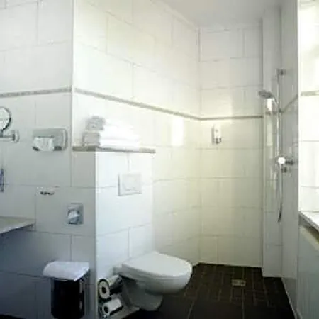 Alte Reichsbank Отель 3*